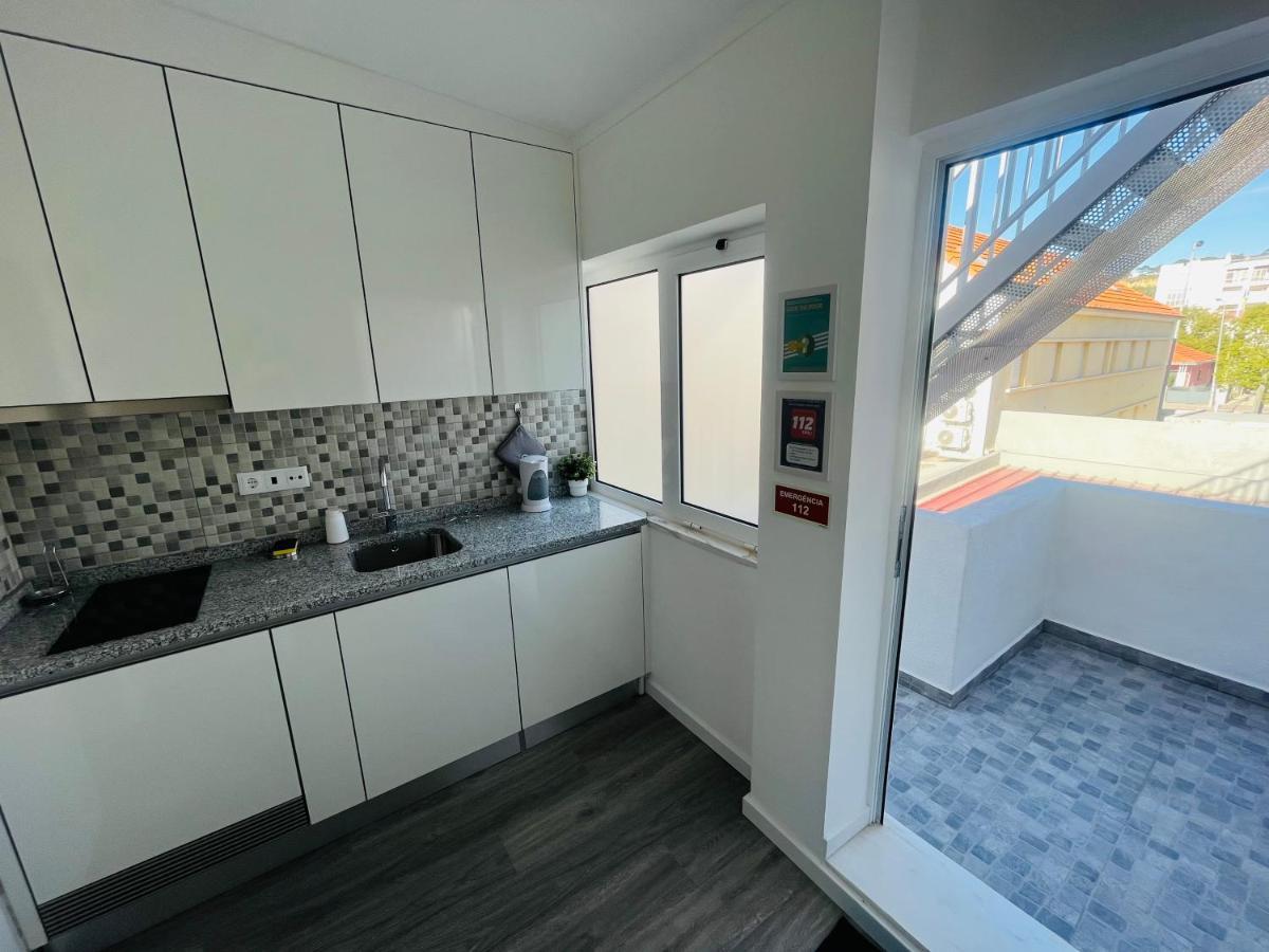 Lisbon Ocean Apartments كوستا دا كاباريكا المظهر الخارجي الصورة